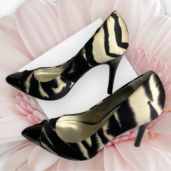 Anne Klein Heels - Picture 2 of 7